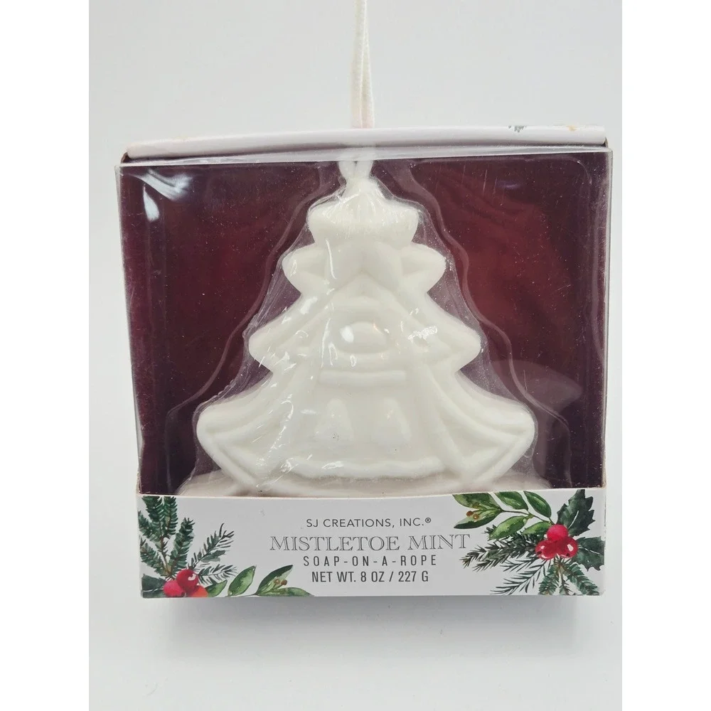 SJ Creations Mistletoe Mint Soap On A Rope Christmas Tree Shape 8oz New